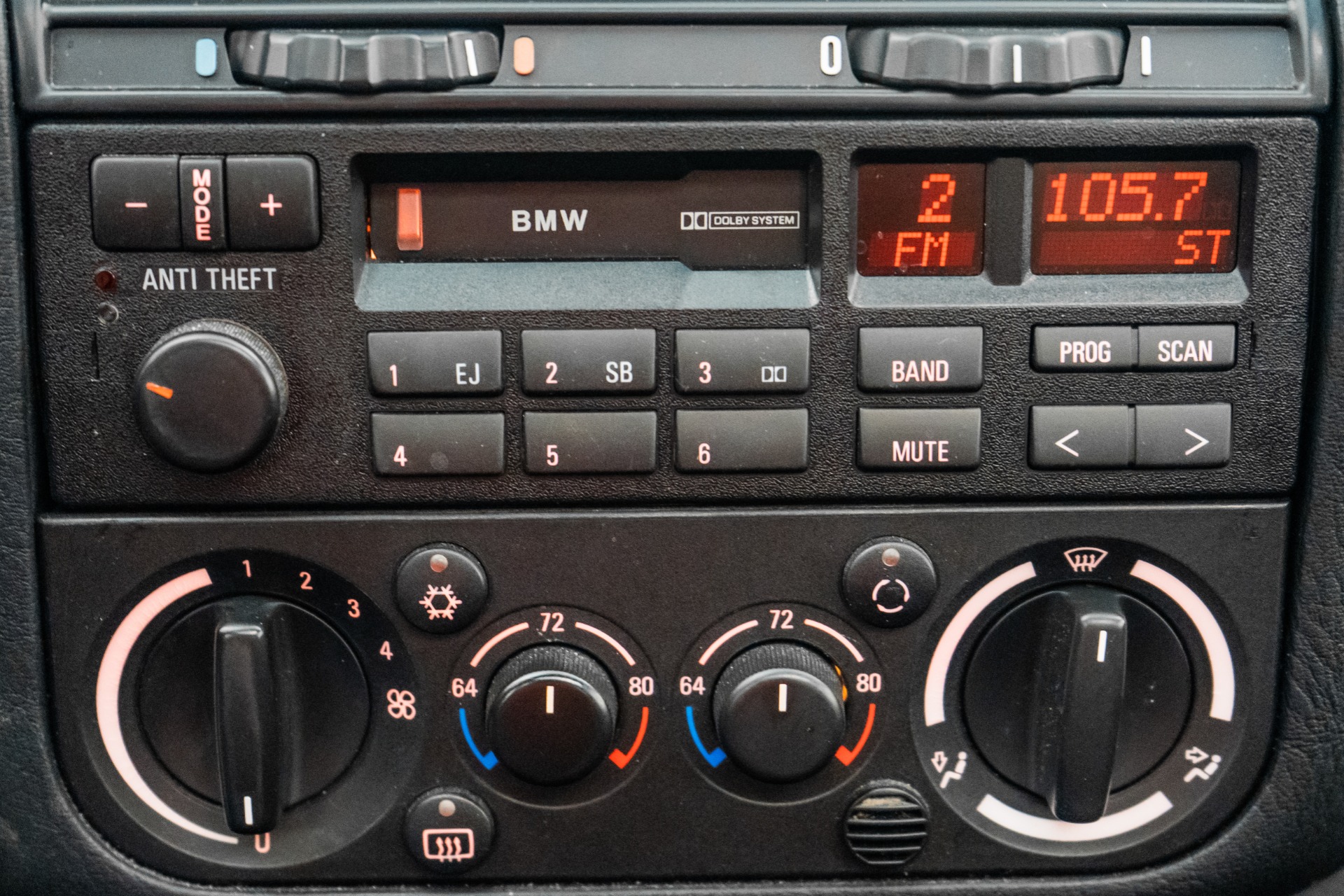 BMW E46 C43 BUSINESS CASSETTE AM FM RADIO ALPINE