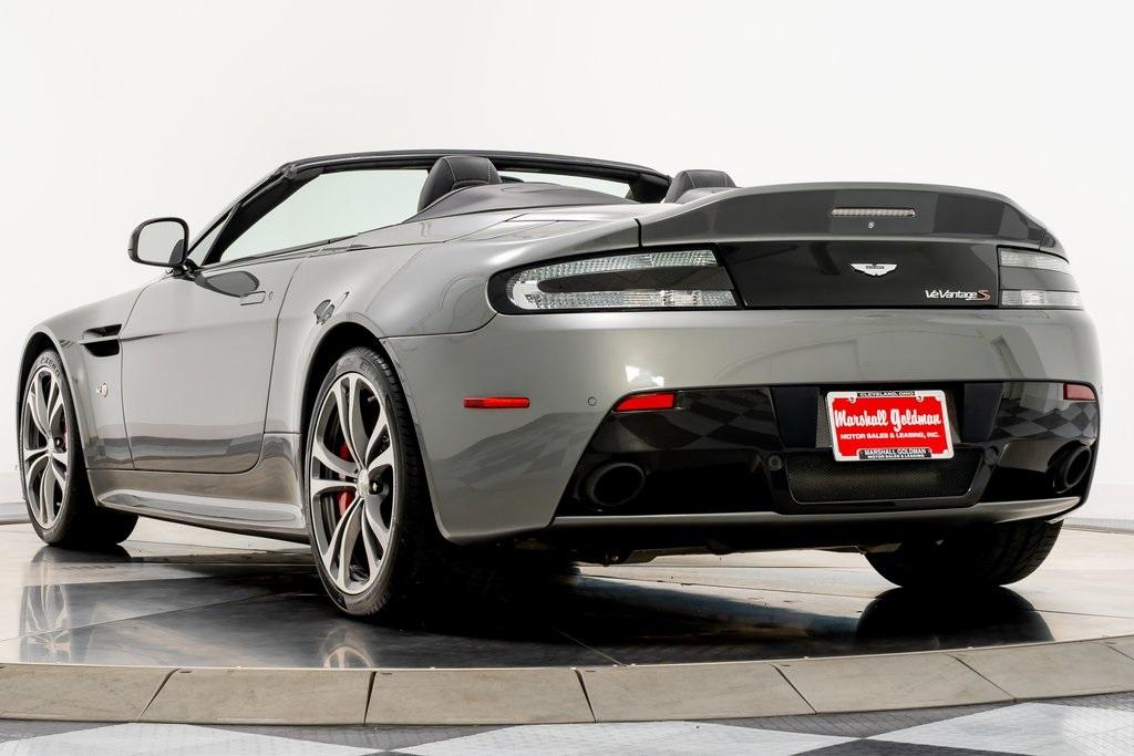 Aston Martin making special edition Tom Brady convertible