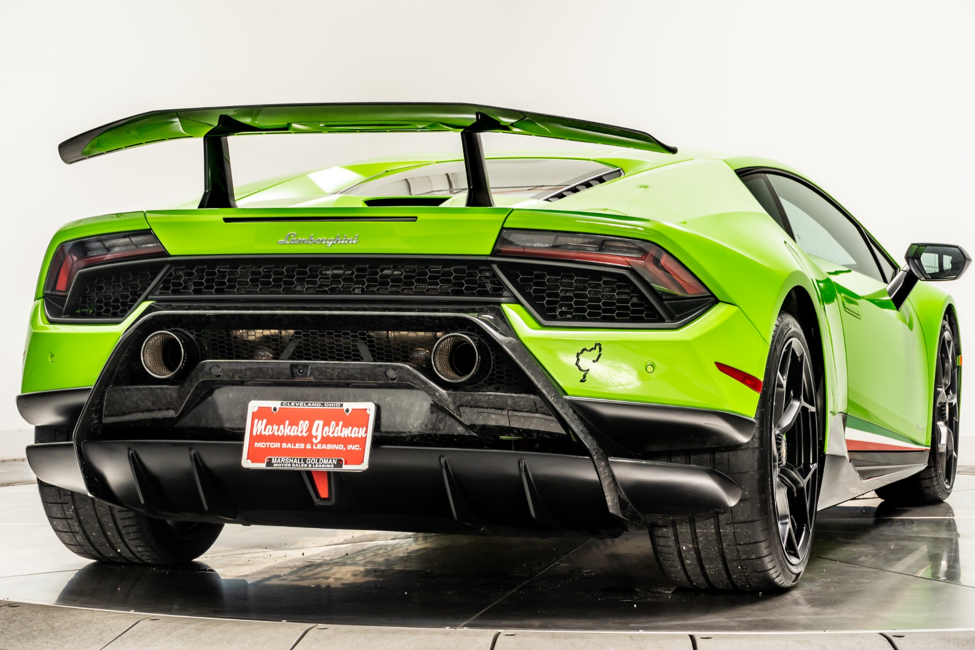 2018 Lamborghini Huracan Performante Is a Supercar Supreme