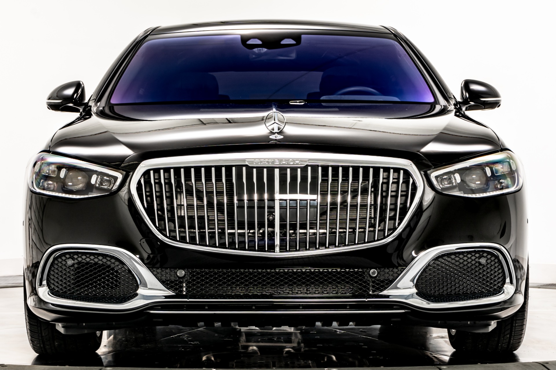 maybach 2023 bianco