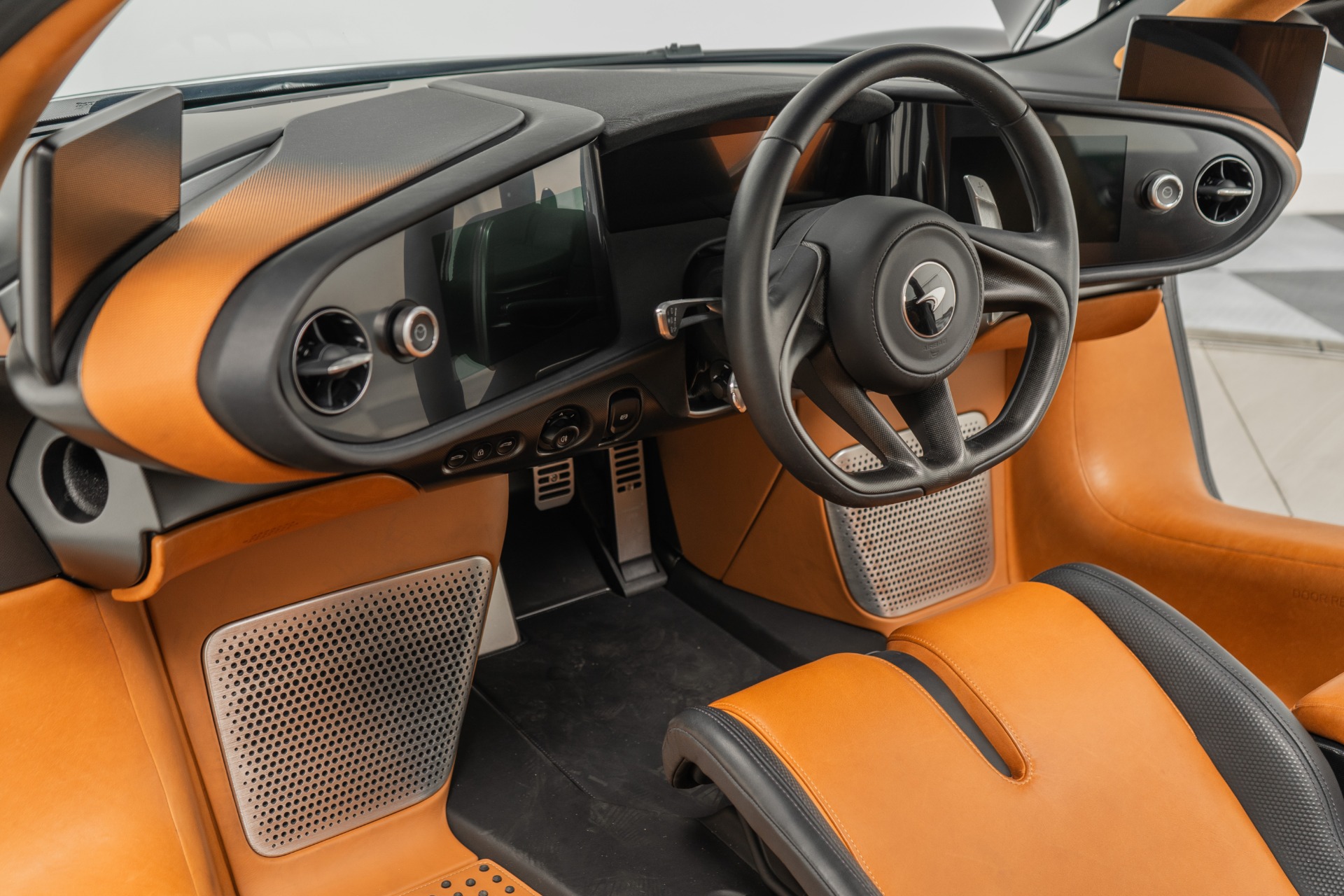 Mclaren Speedtail Interior - Discover 70+ Images And 10 Videos