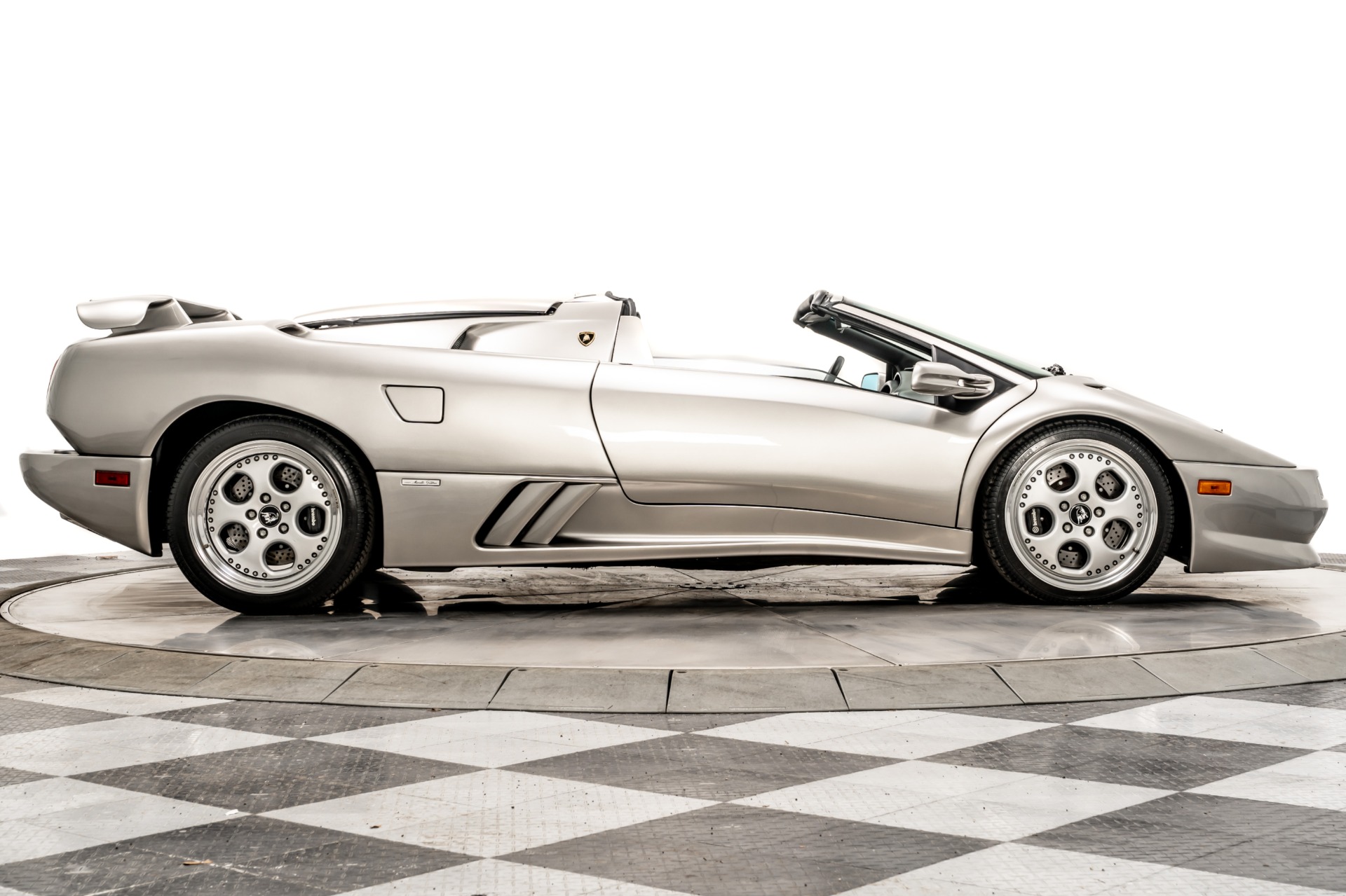 Used 1999 Lamborghini Diablo VT Roadster For Sale (Sold) | Marshall Goldman  Cleveland Stock #W24237