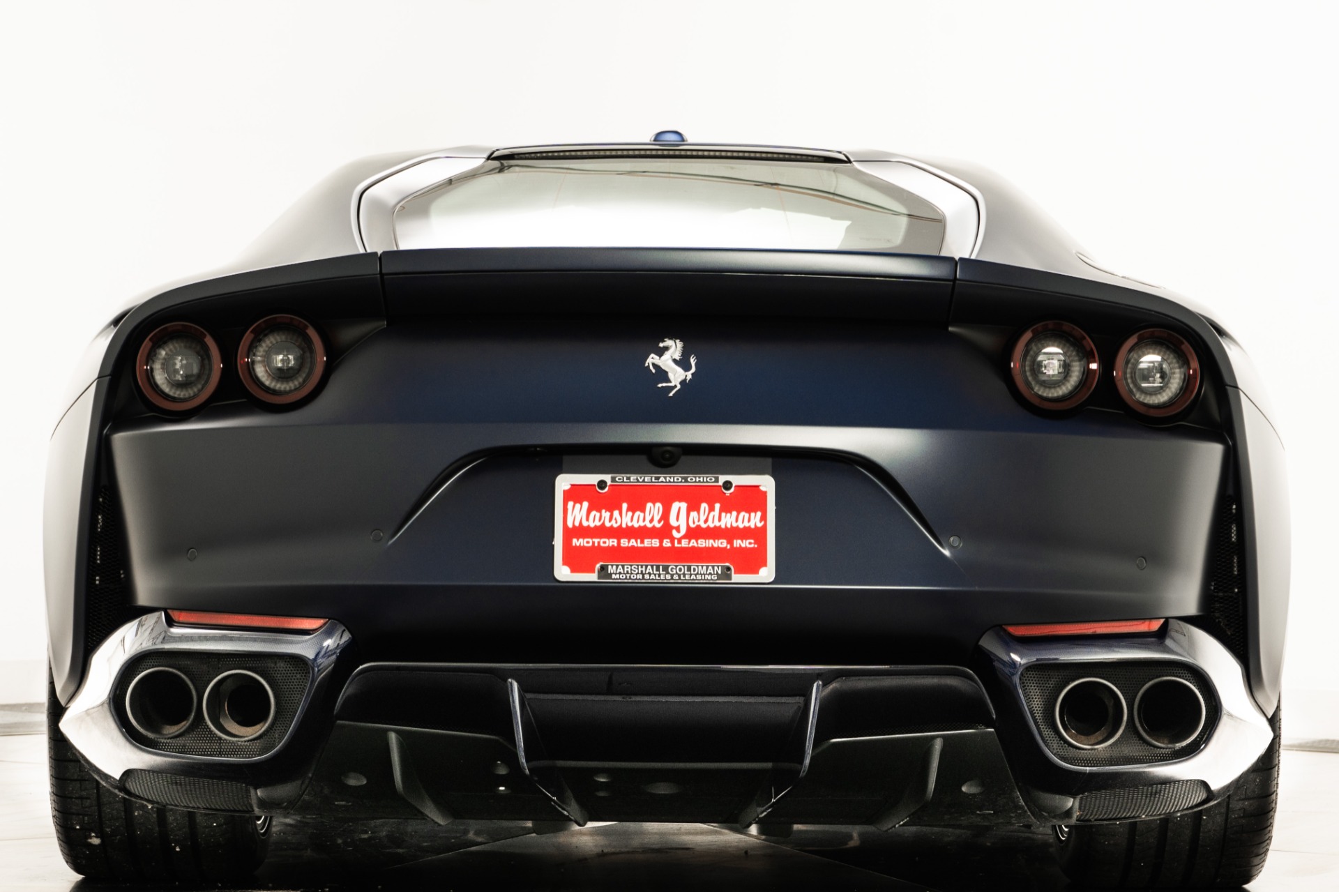 Ferrari 812 Superfast with custom wrap : r/supercars