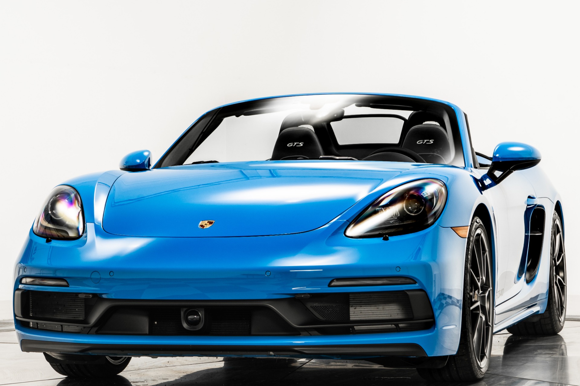 Pre-Owned 2023 Porsche 718 Cayman GTS 4.0 Coupe in Greensboro #PSP0246