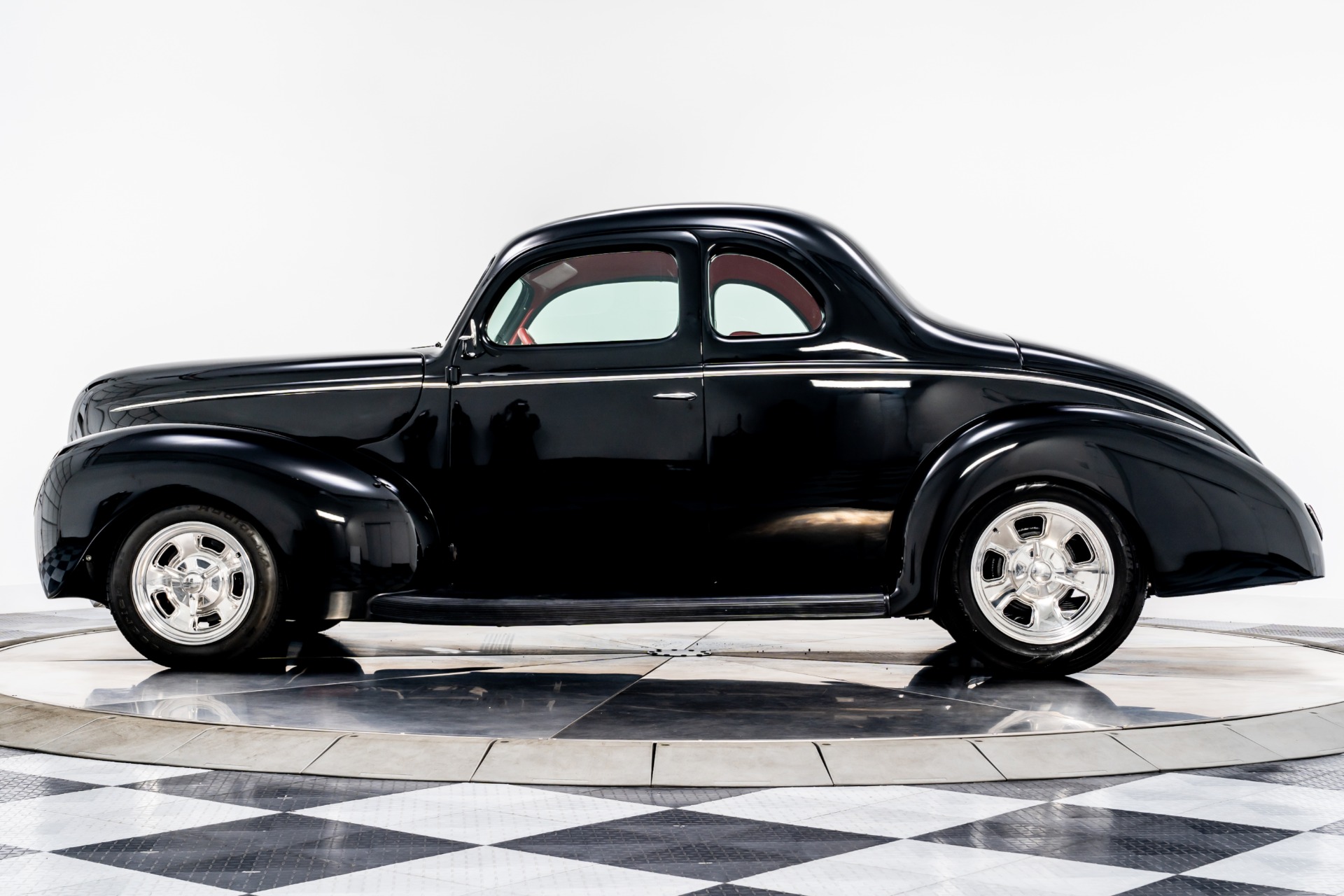 1939 Ford Coupe Hot Rod